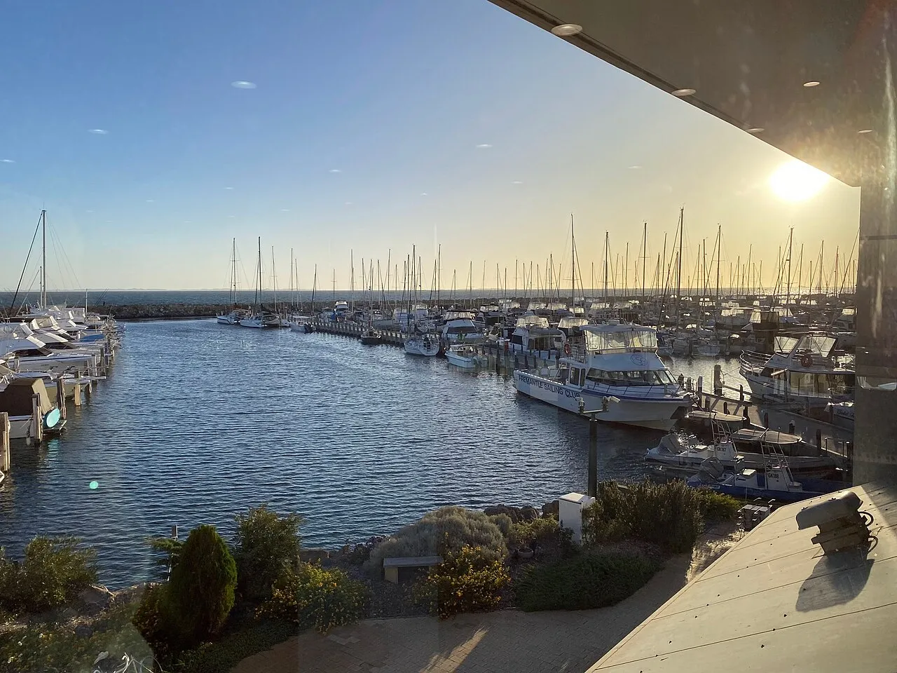 Success Harbour from the Fremantle Sailing Club, breakwater and ocean beyond (2023)