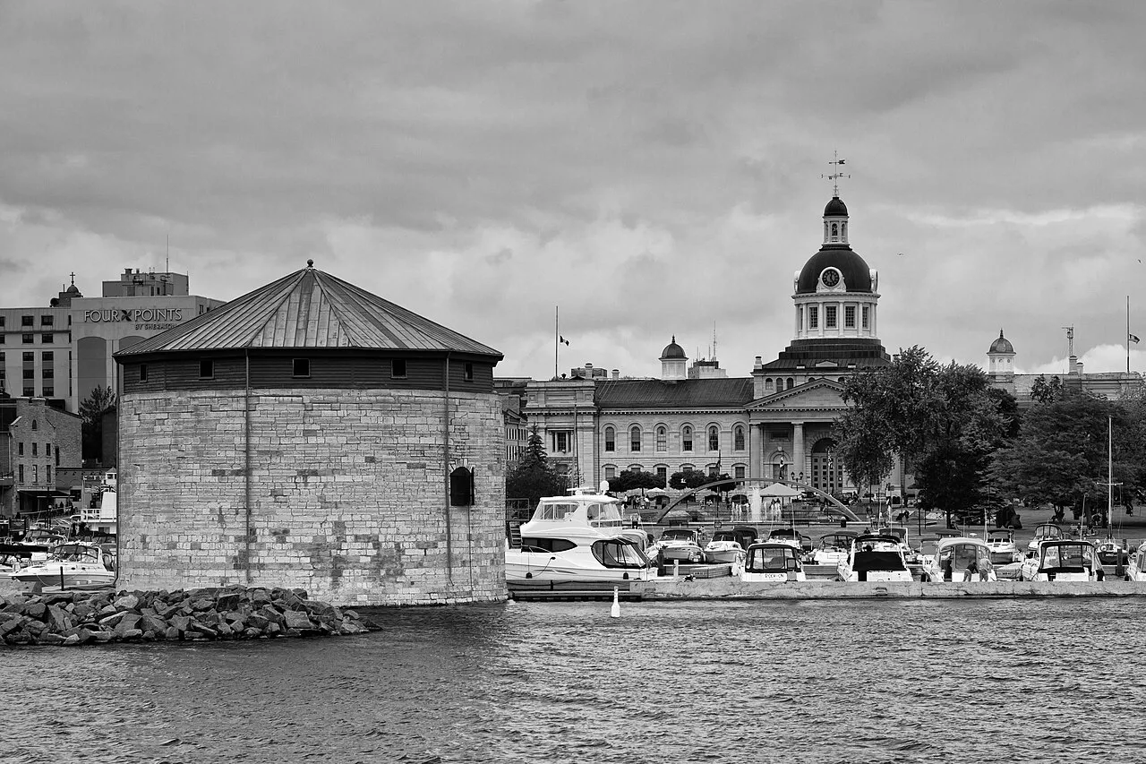 The Shoal Tower, City Hall and the marina in Confederation Basin, Kingston (2011)