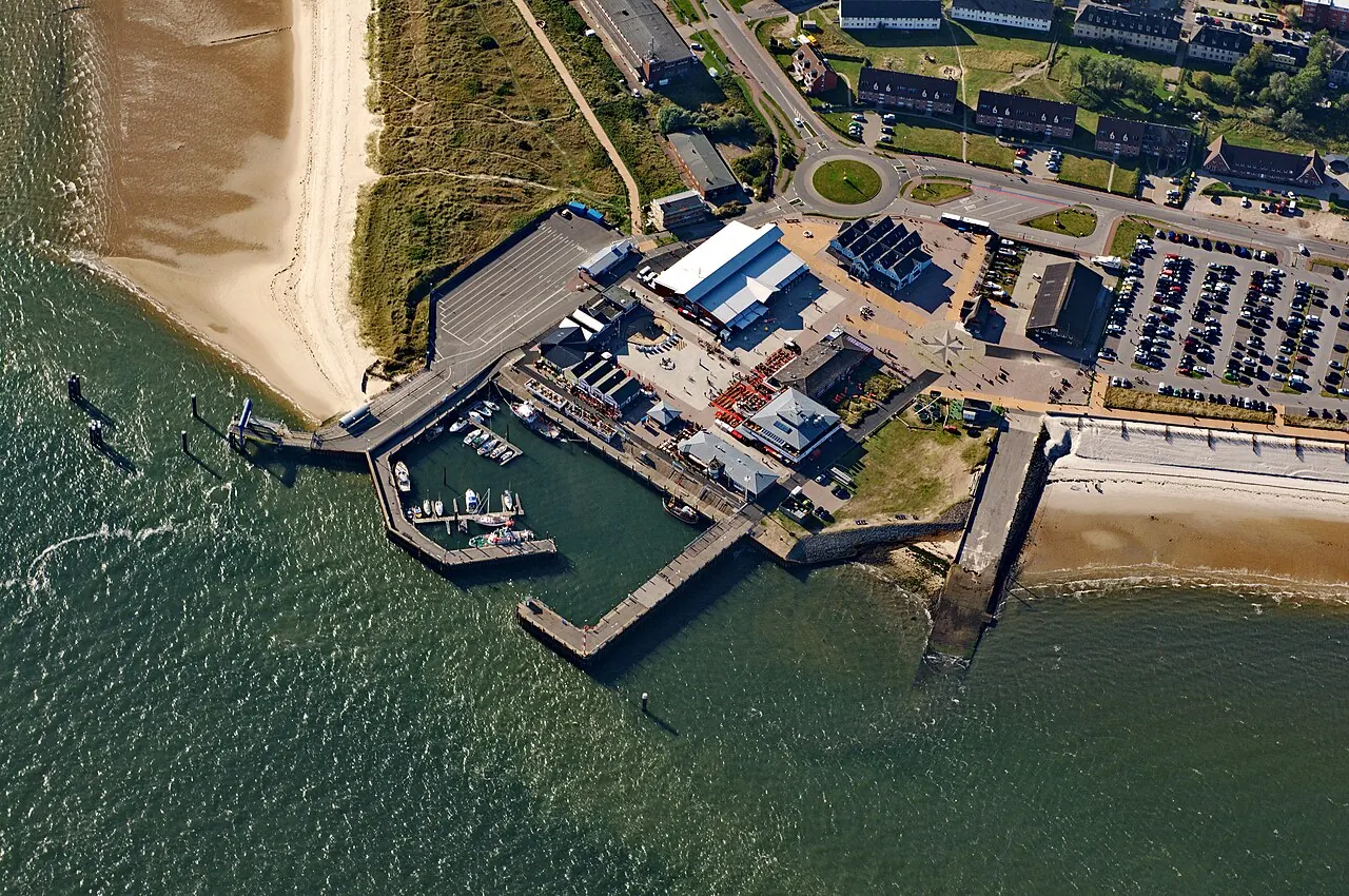 List harbour