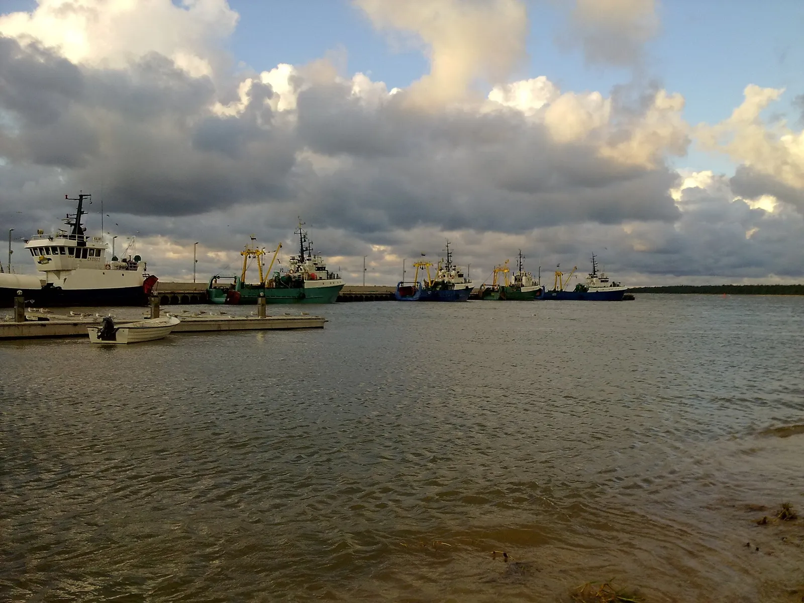 Port of Dirhami