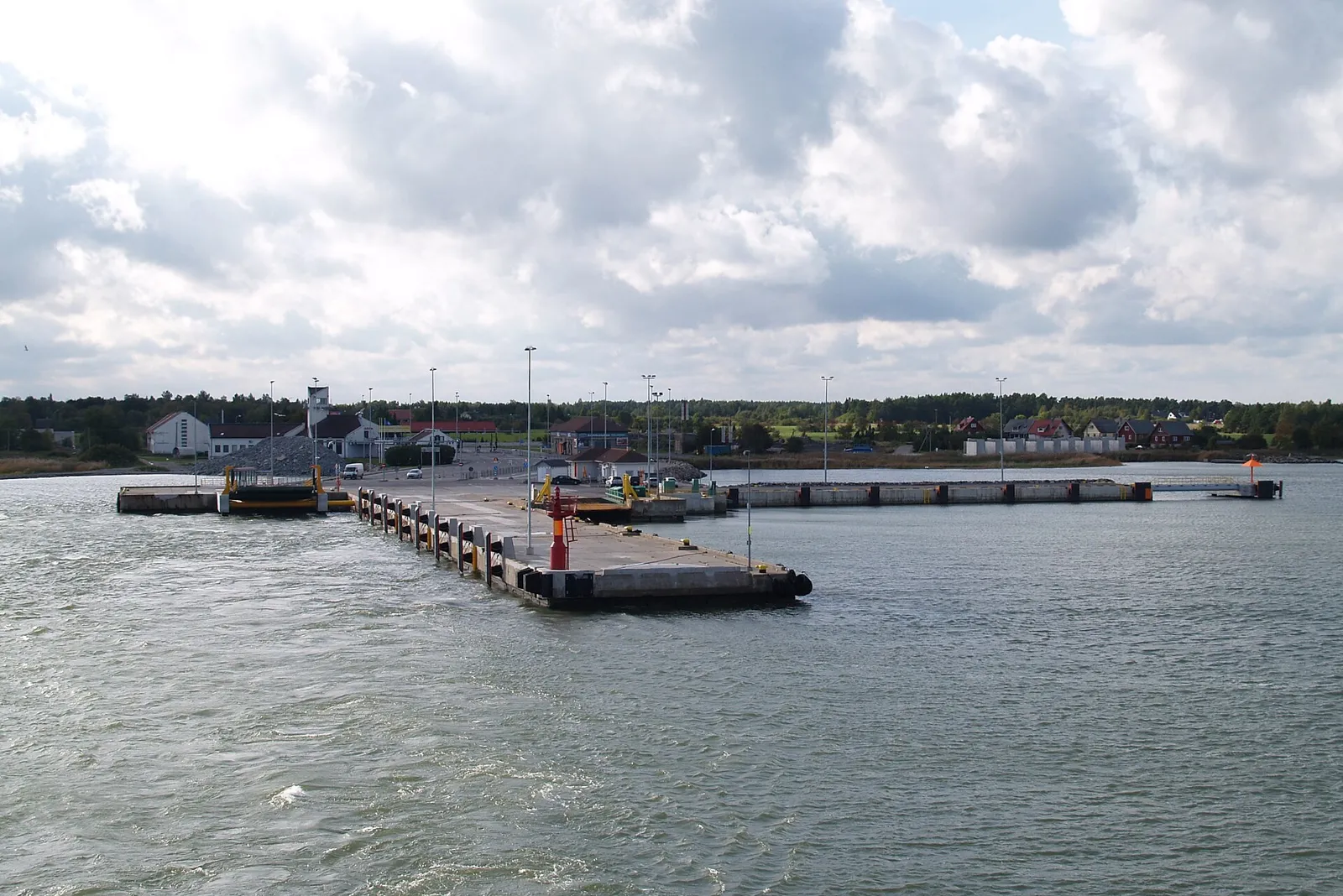 Kuivastu sadam