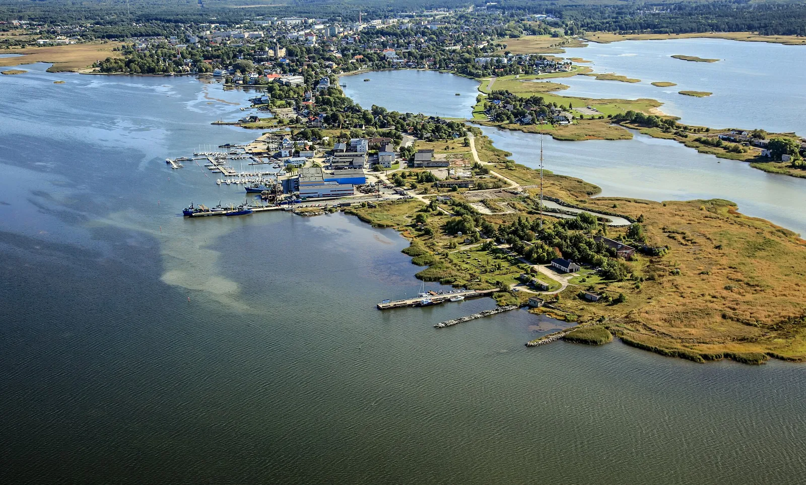 Suur-Holmi sadam