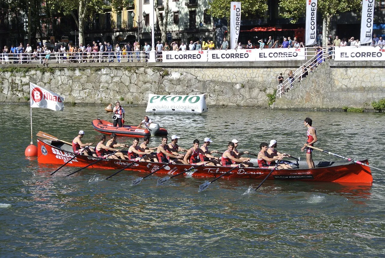 Club d'aviron Aita Mari