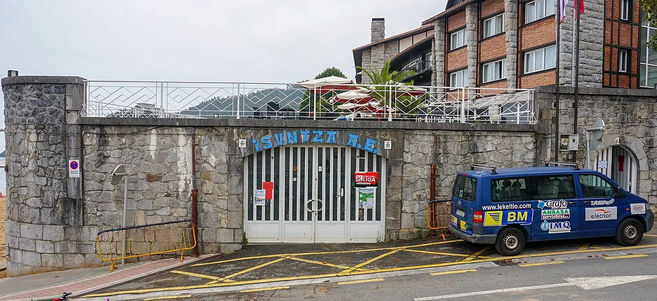 Isuntza Arraun Taldea