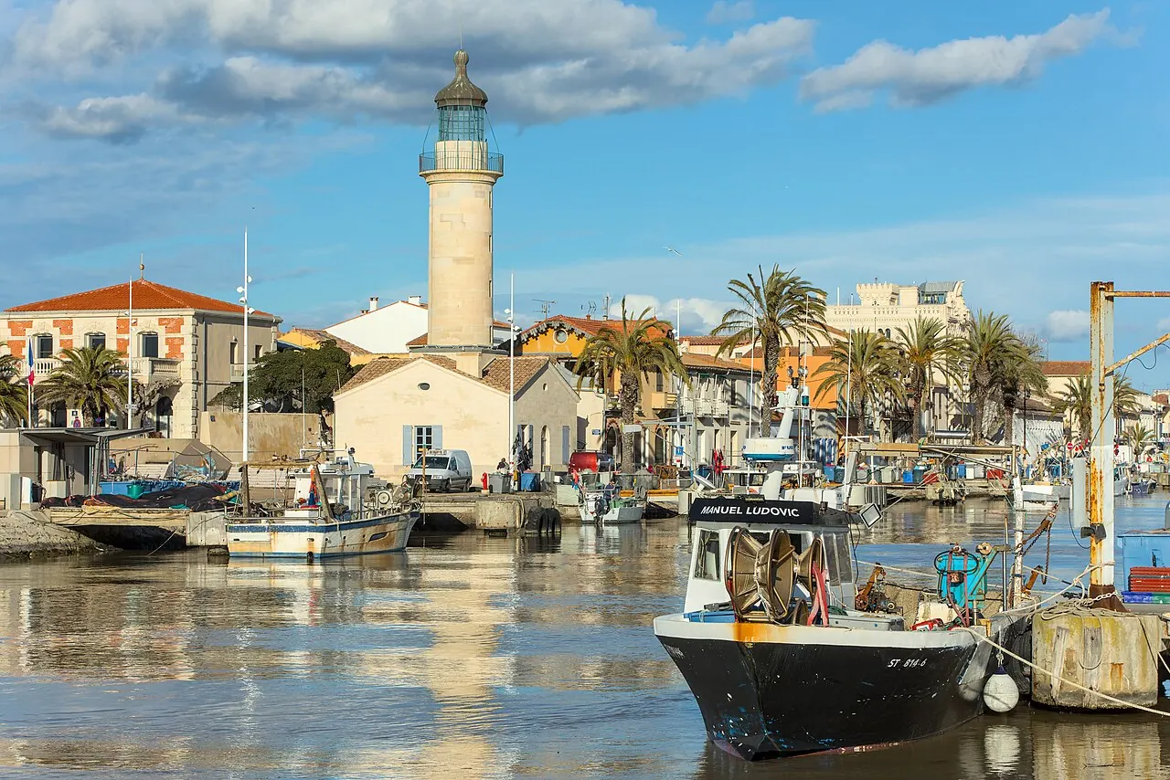 Category:Le Grau-du-Roi port