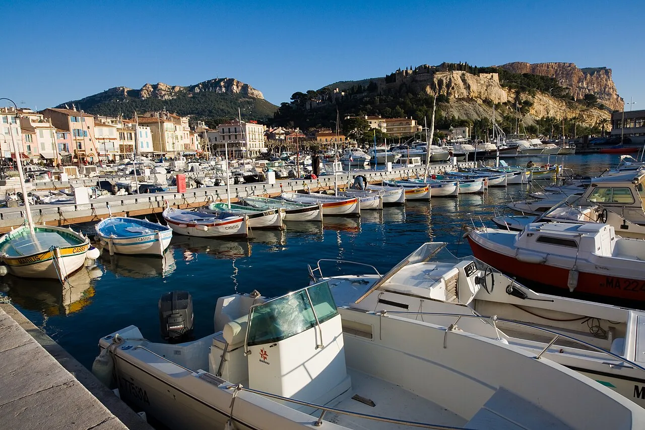 Cassis harbour