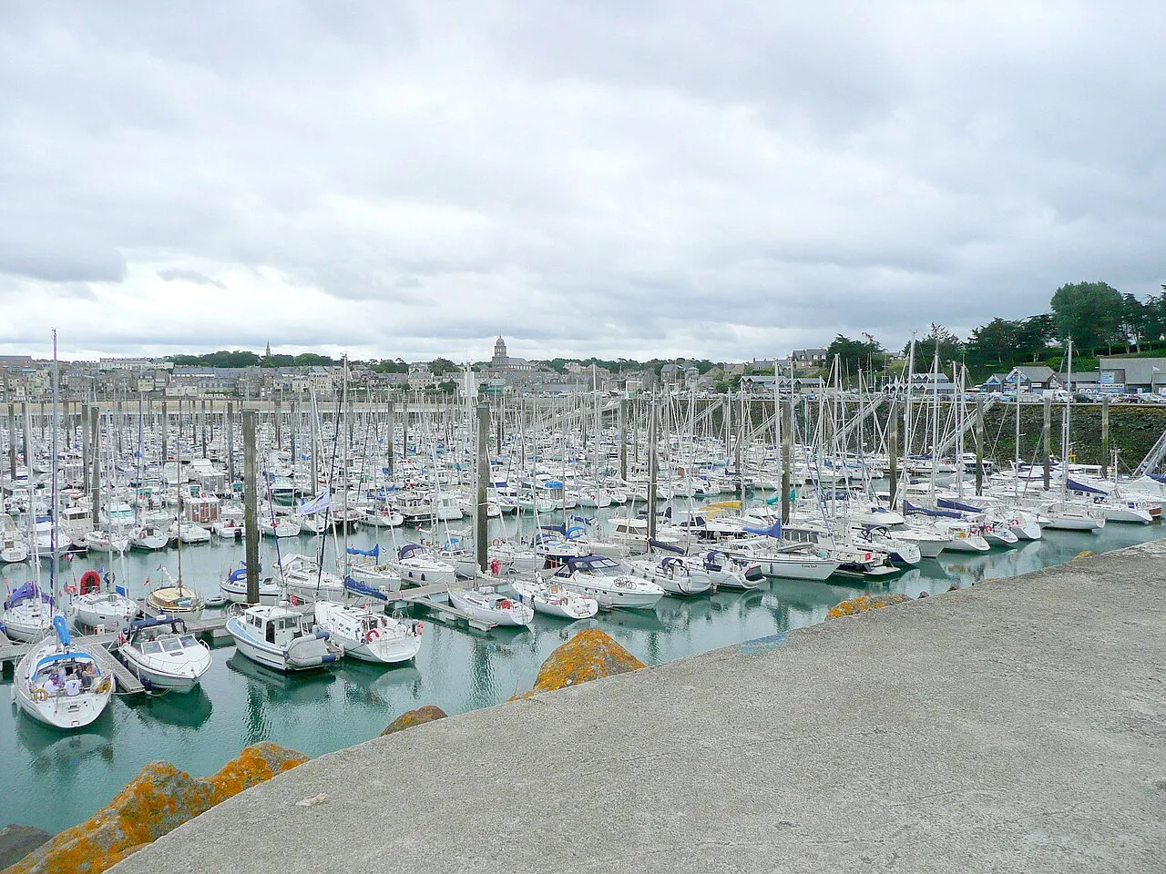 Les Sablons marina, Saint-Malo