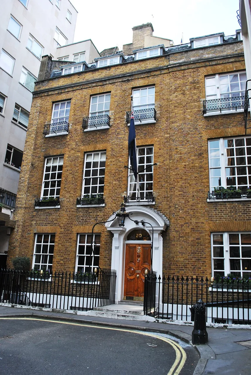 The RORC London clubhouse at 20 St James's Place