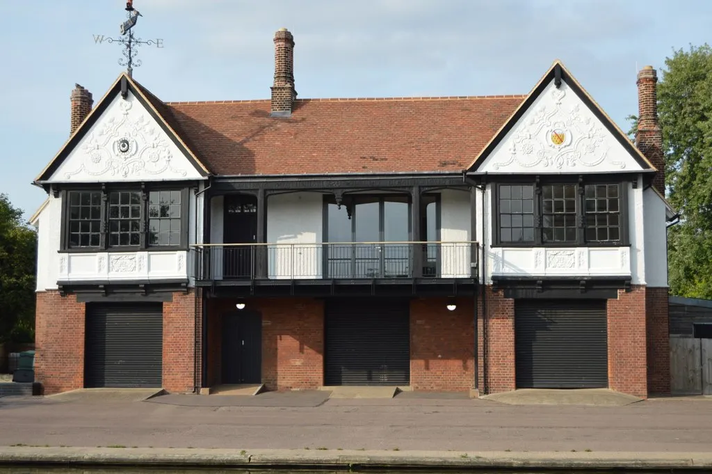Trinity Hall Boat Club