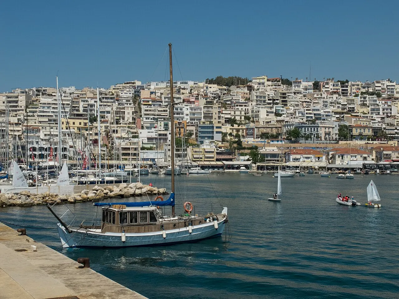 Mikrolimano harbour