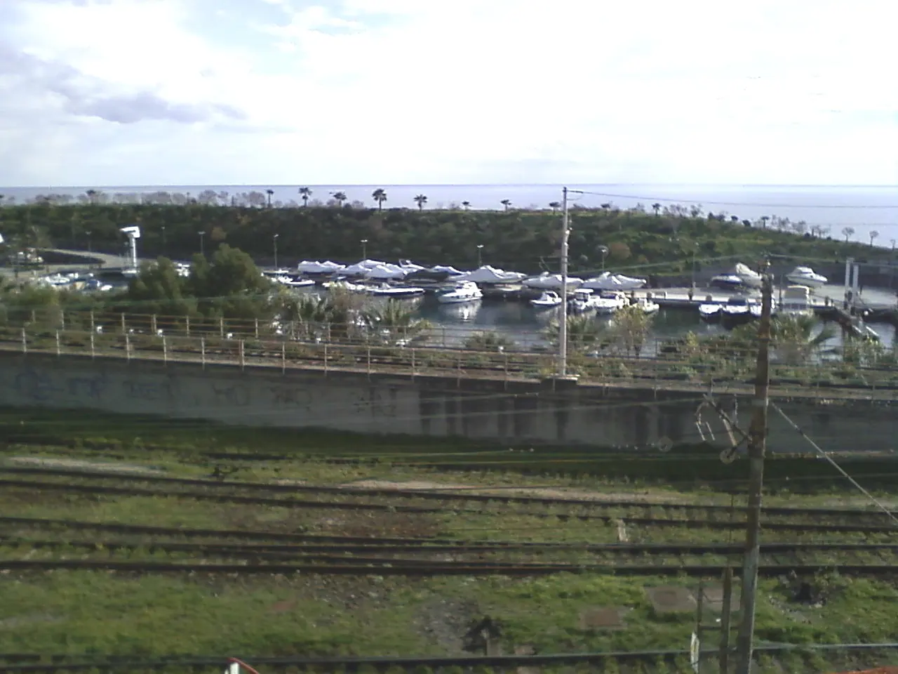 Porto Rossi marina (Catania)