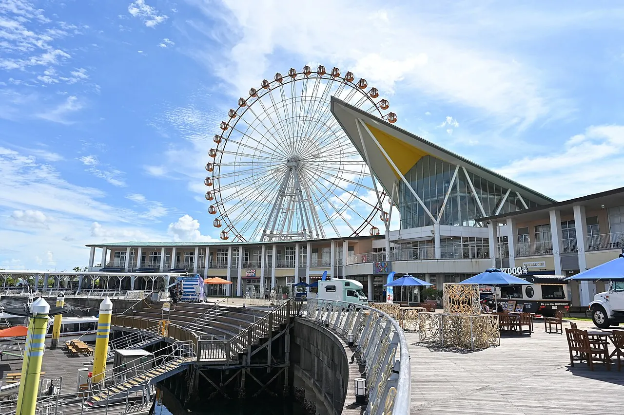 LAGUNA TEN BOSCH