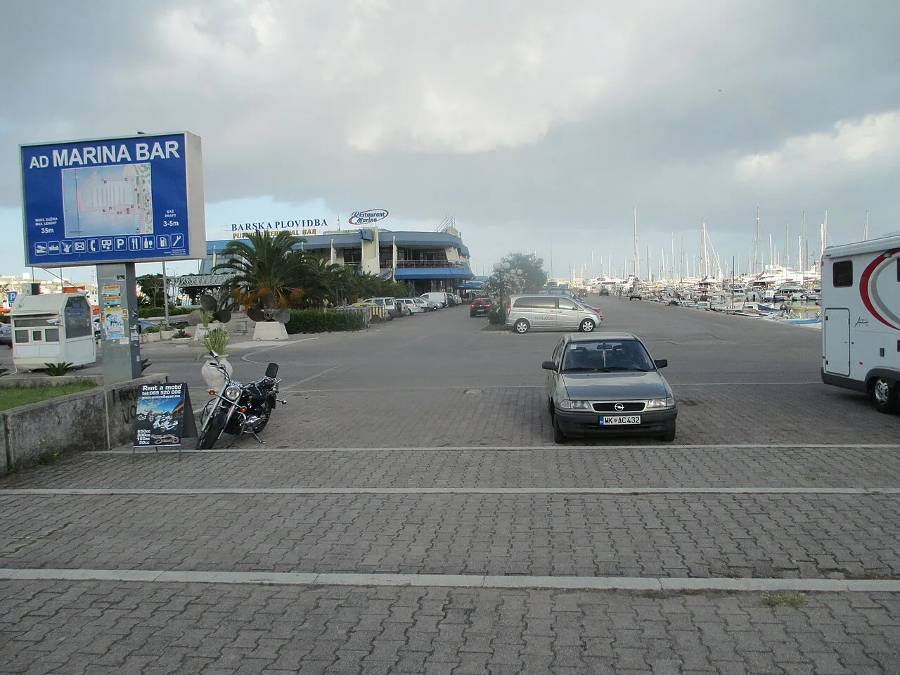 The marina in Bar