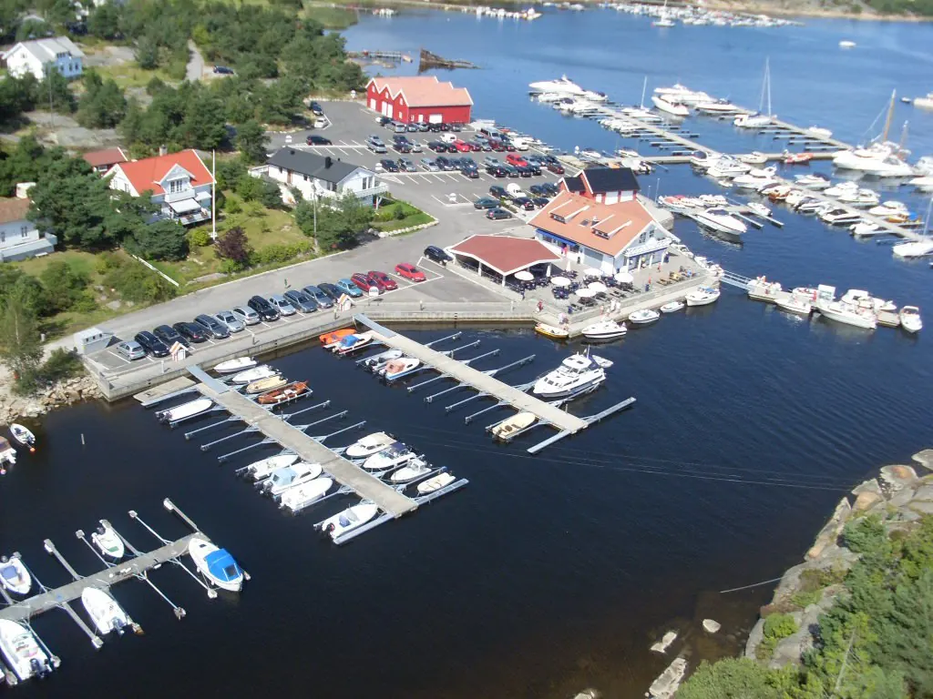 Sand Marina