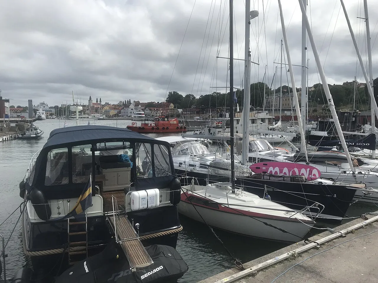 Visiting boats in Visby harbour (July 2022)