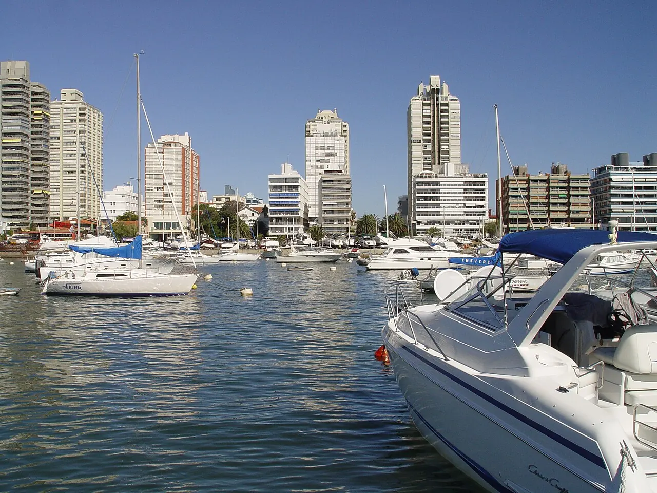 Puenta del Este Port