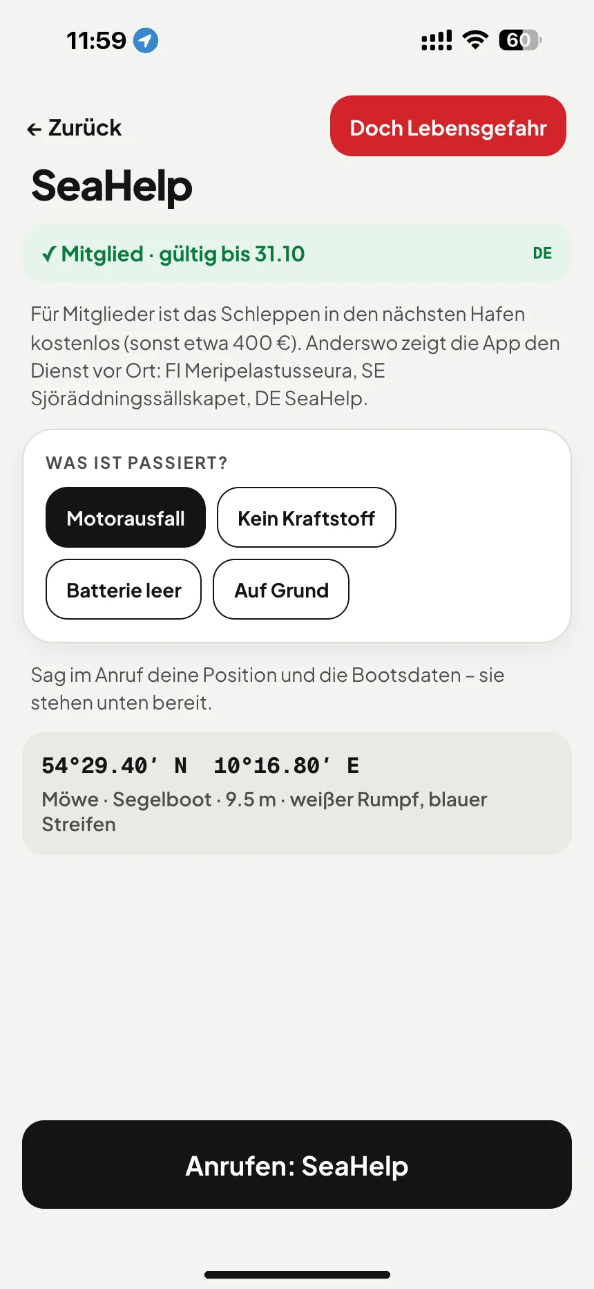 Schlepphilfe auf dem Wasser: Motorausfall, kein Kraftstoff oder Batterie leer: Position und Bootsdaten fürs Telefonat bereit · VesselSOS